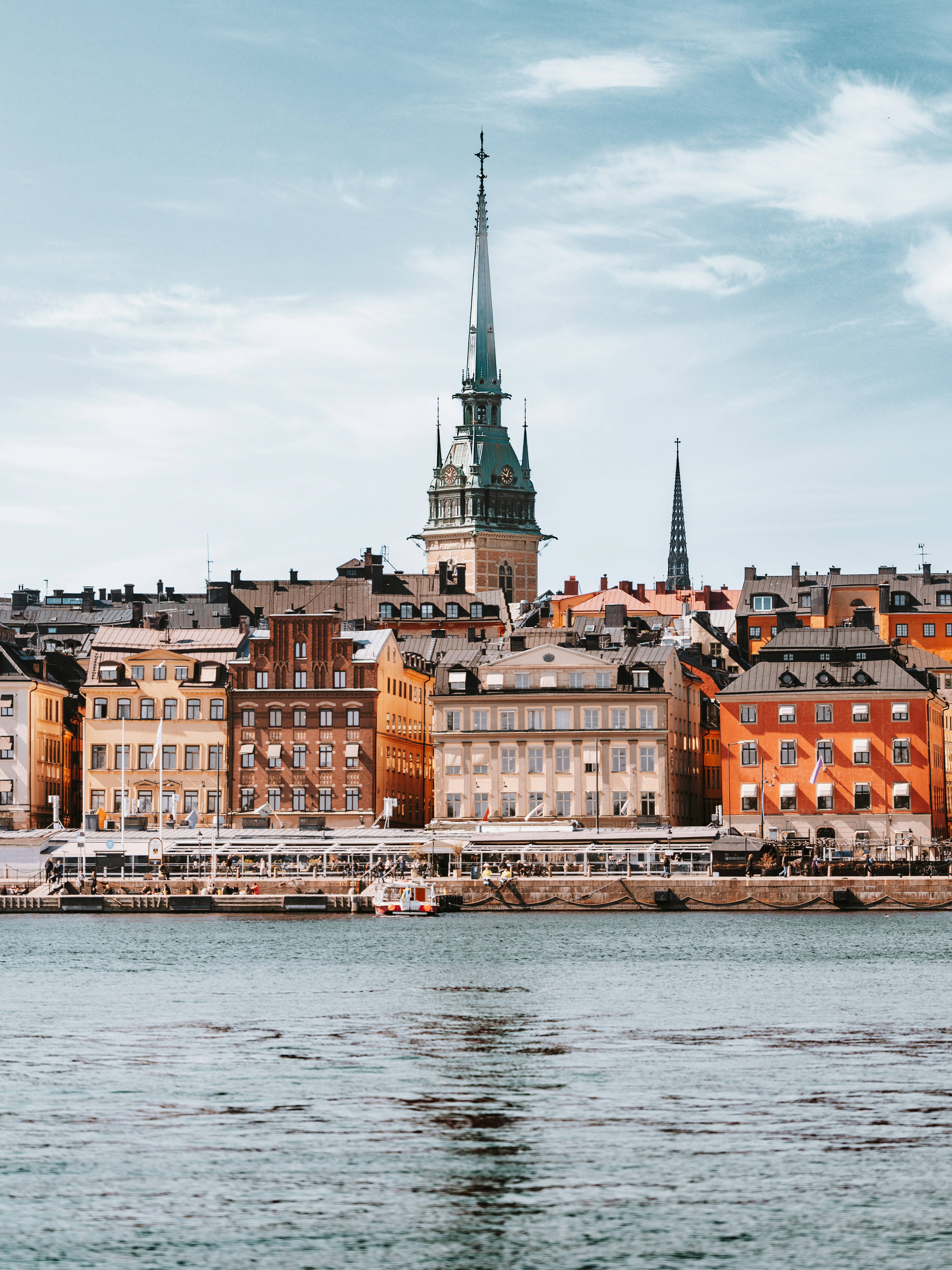 stockholm paris studio haavzg3b 7o unsplash