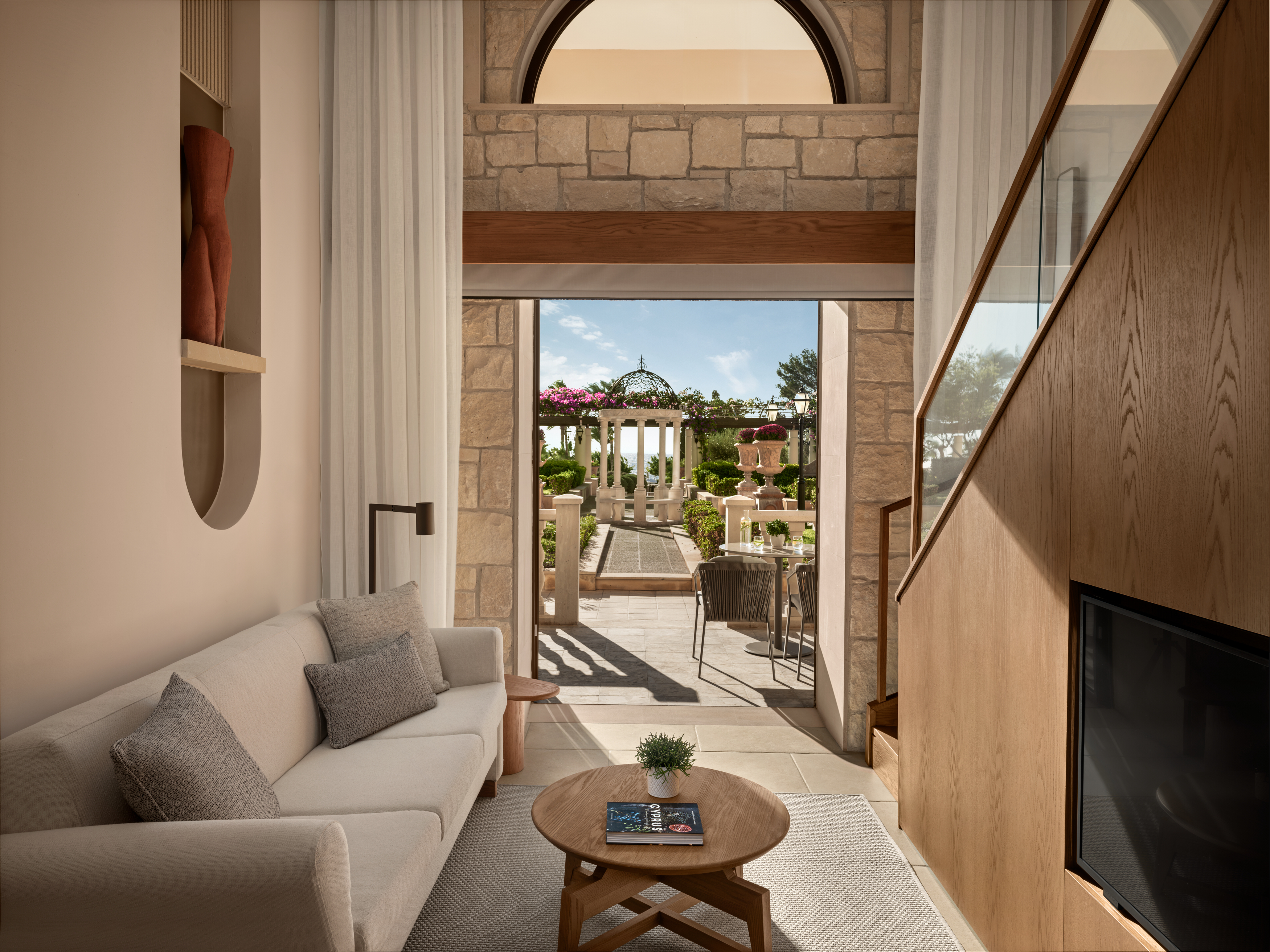 duplex suite on royal garden