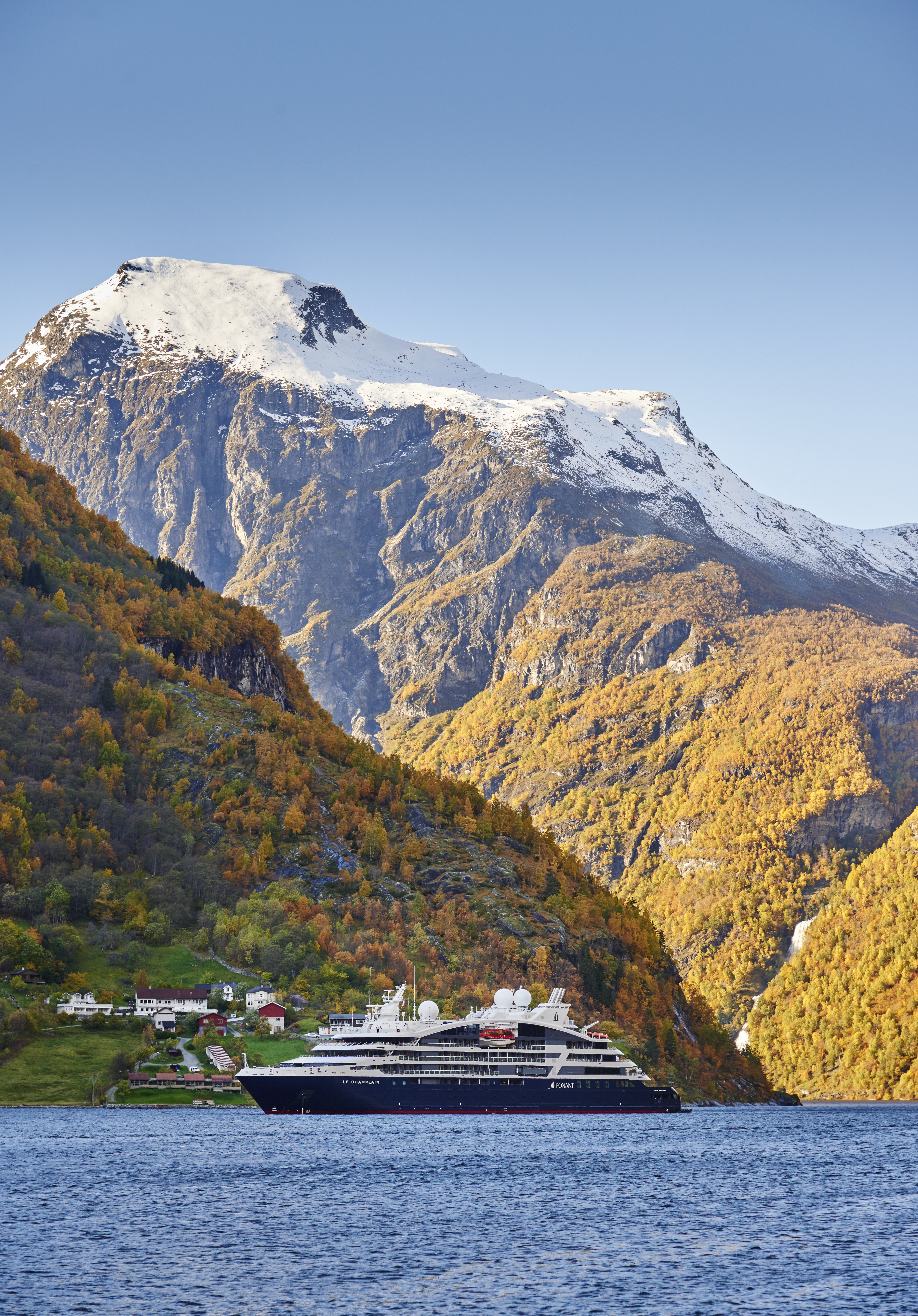 14-day expedition cruise along the Lofoten Islands and Norwegian fjords
