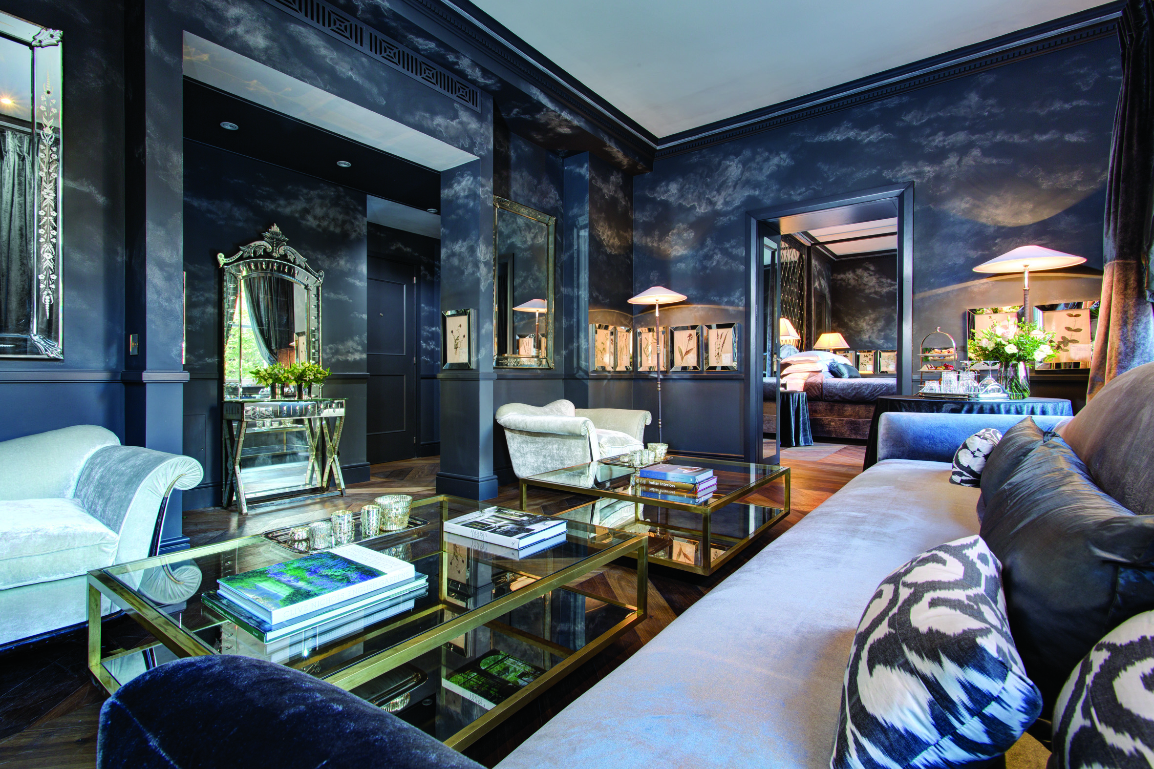 the franklin presidential suite living room
