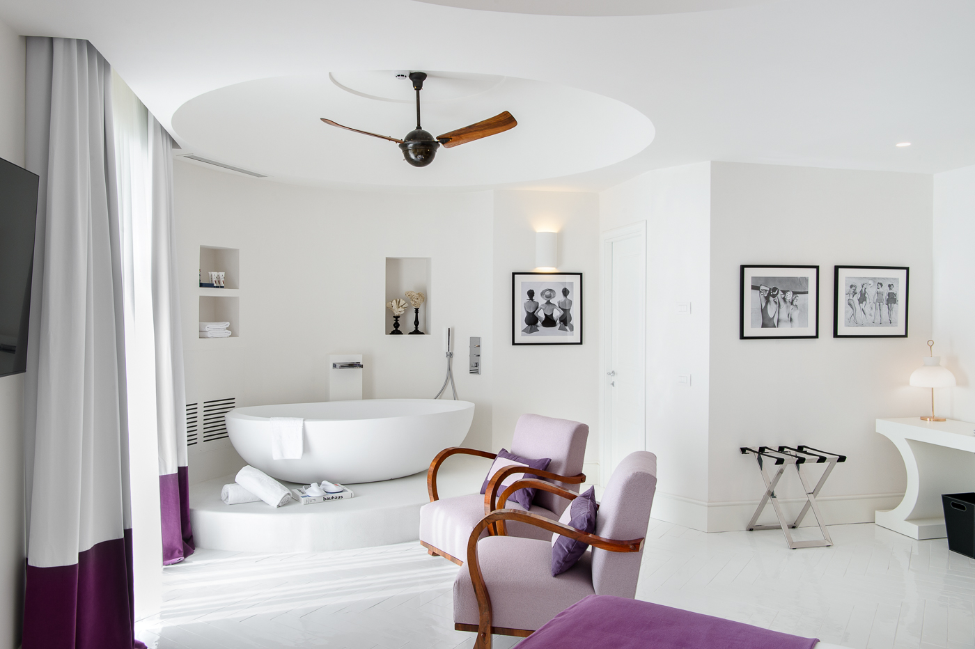 romantic junior suite