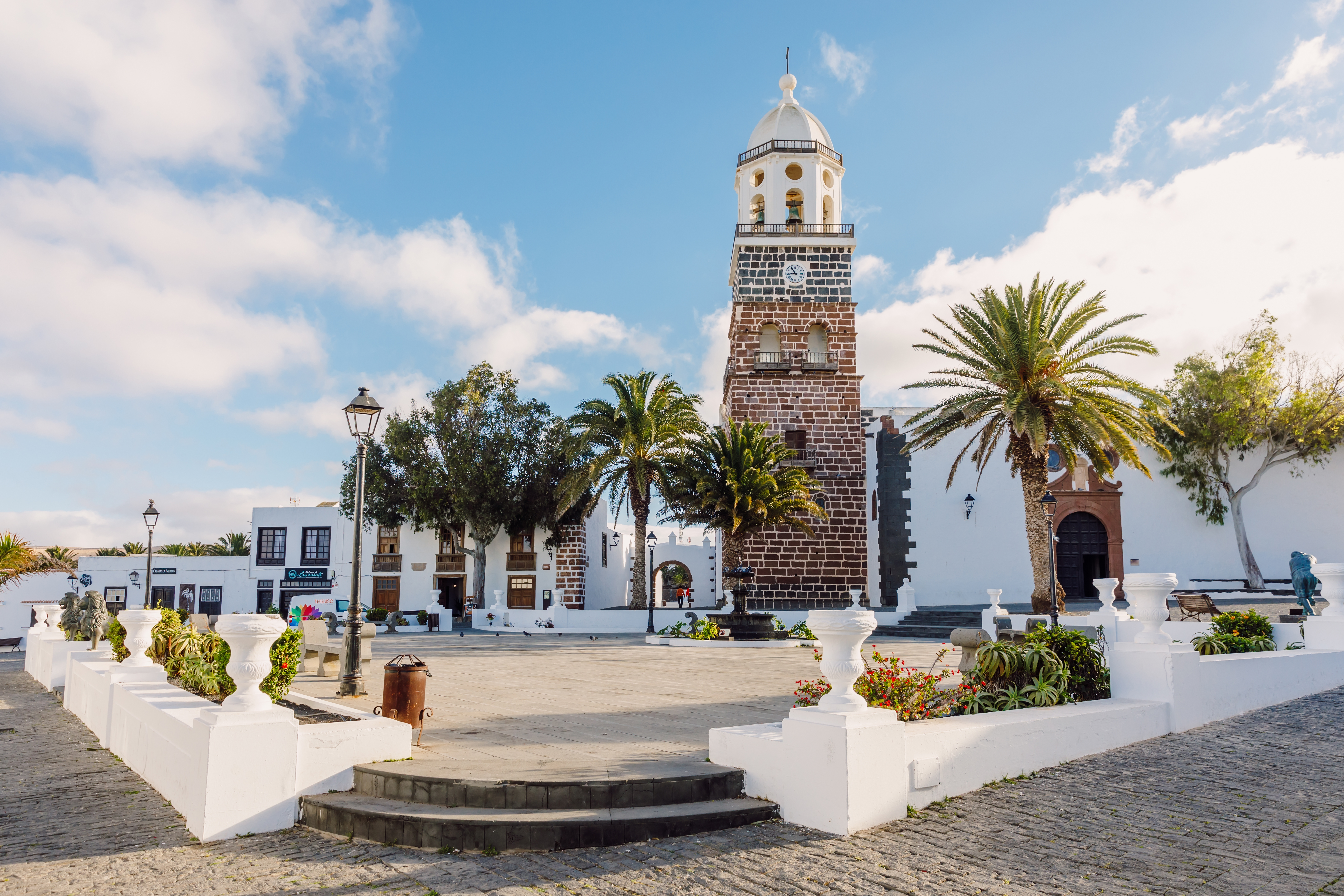 Lanzarote road trip: 8 days from Timanfaya to Papagayo