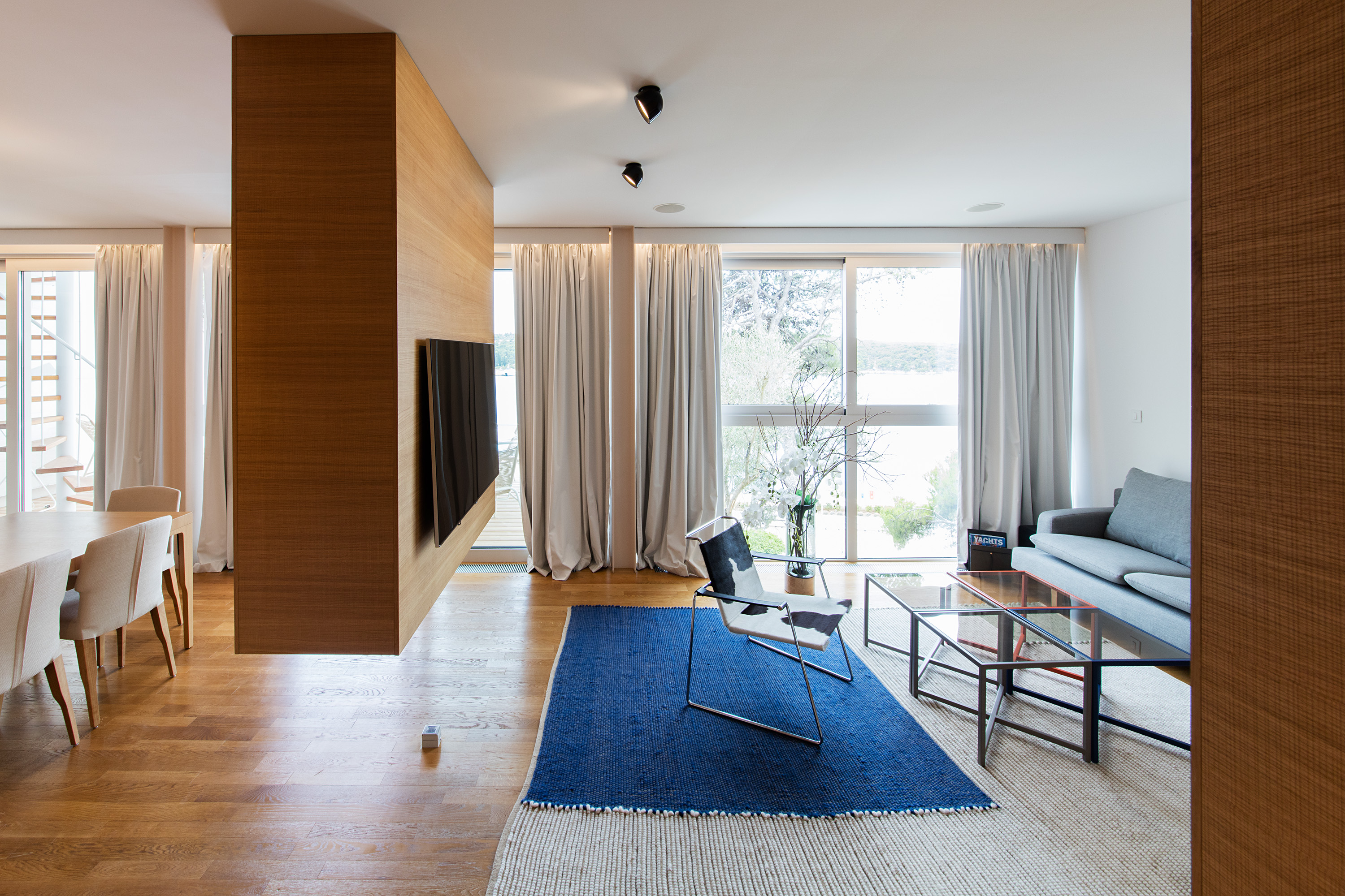 villa interior