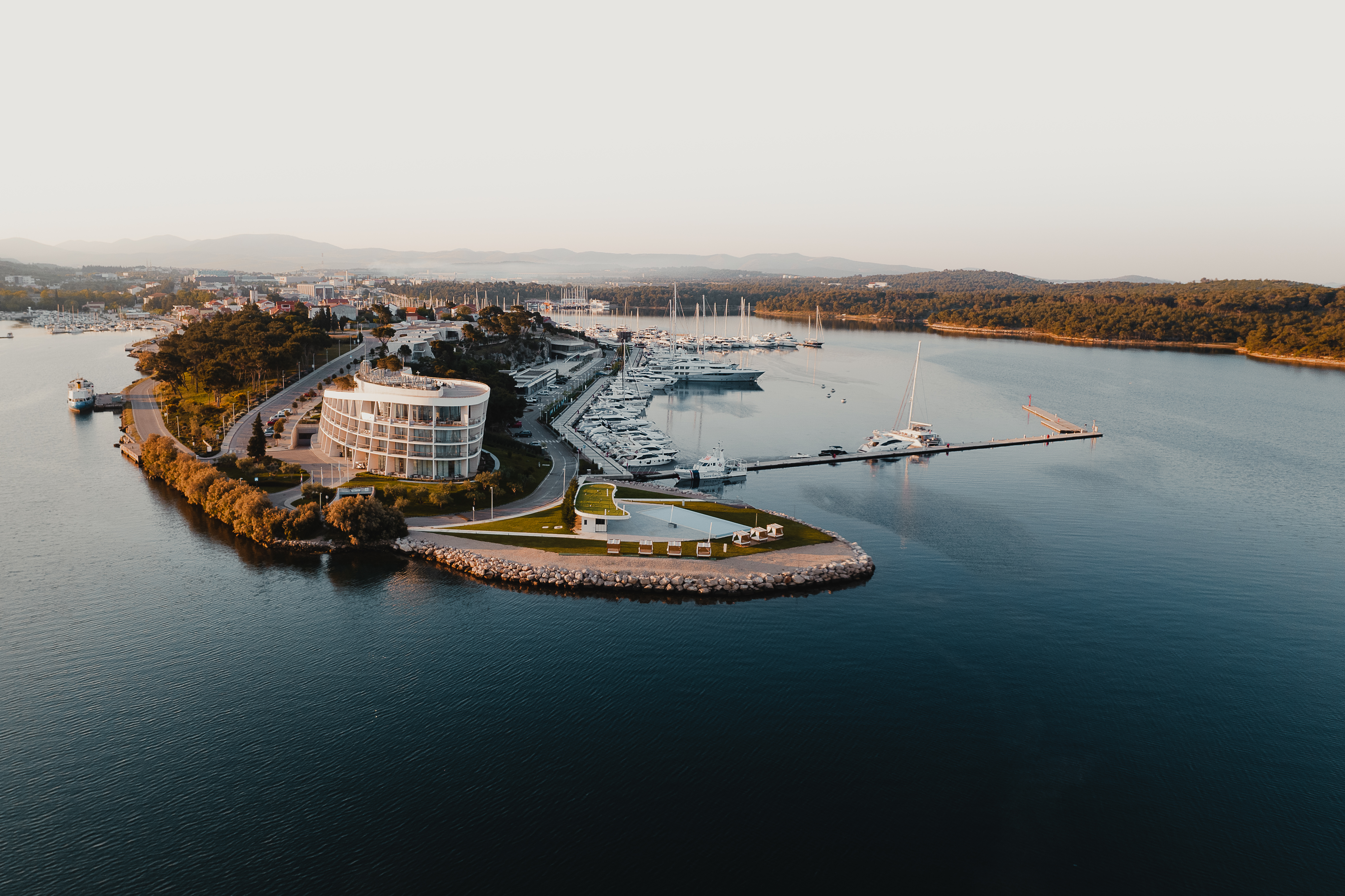 d resort drone 8