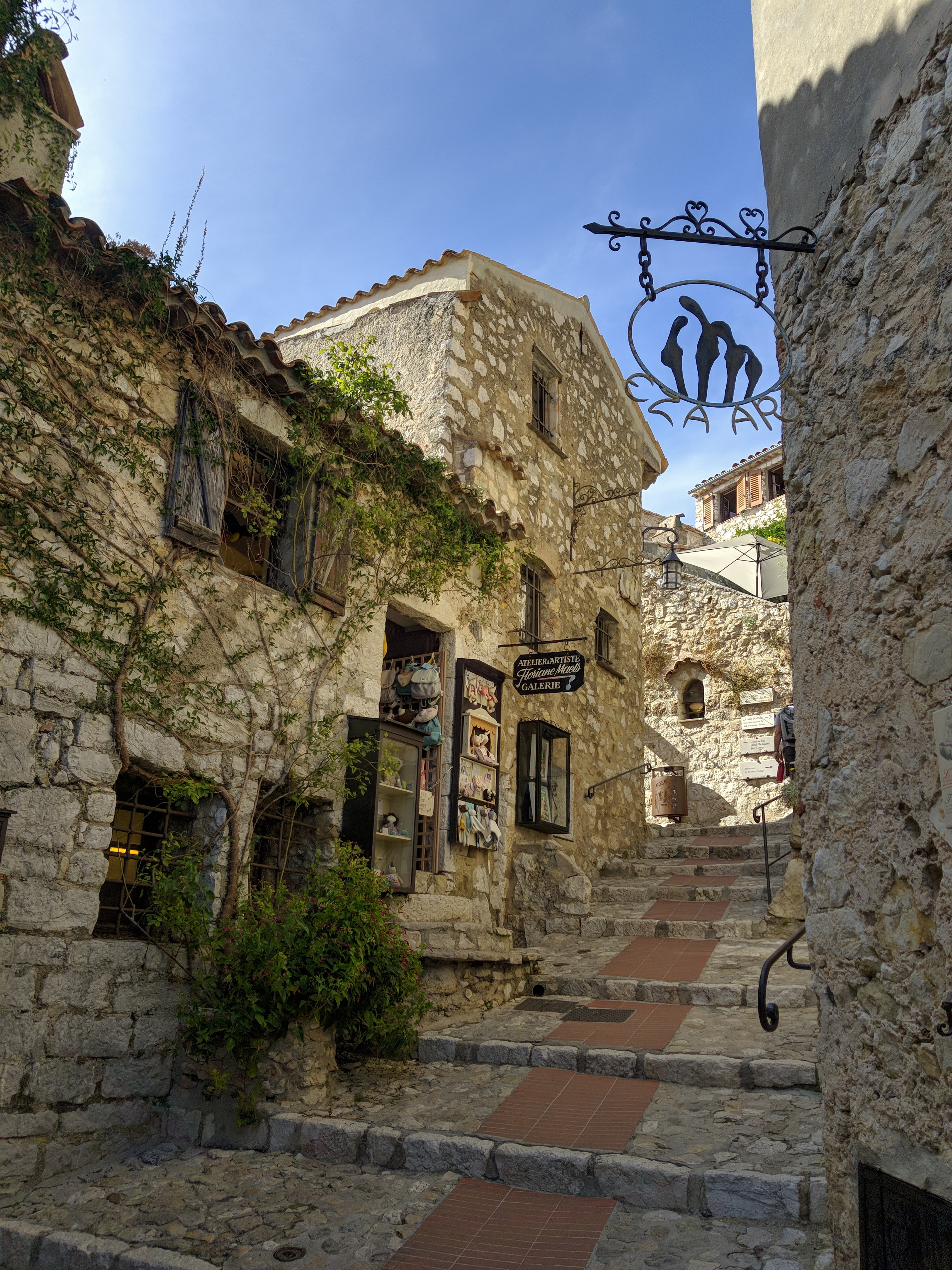 frrr0019 cote d azur oud stadje 2