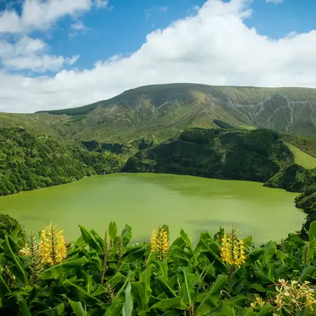 groen meer azoren portugal
