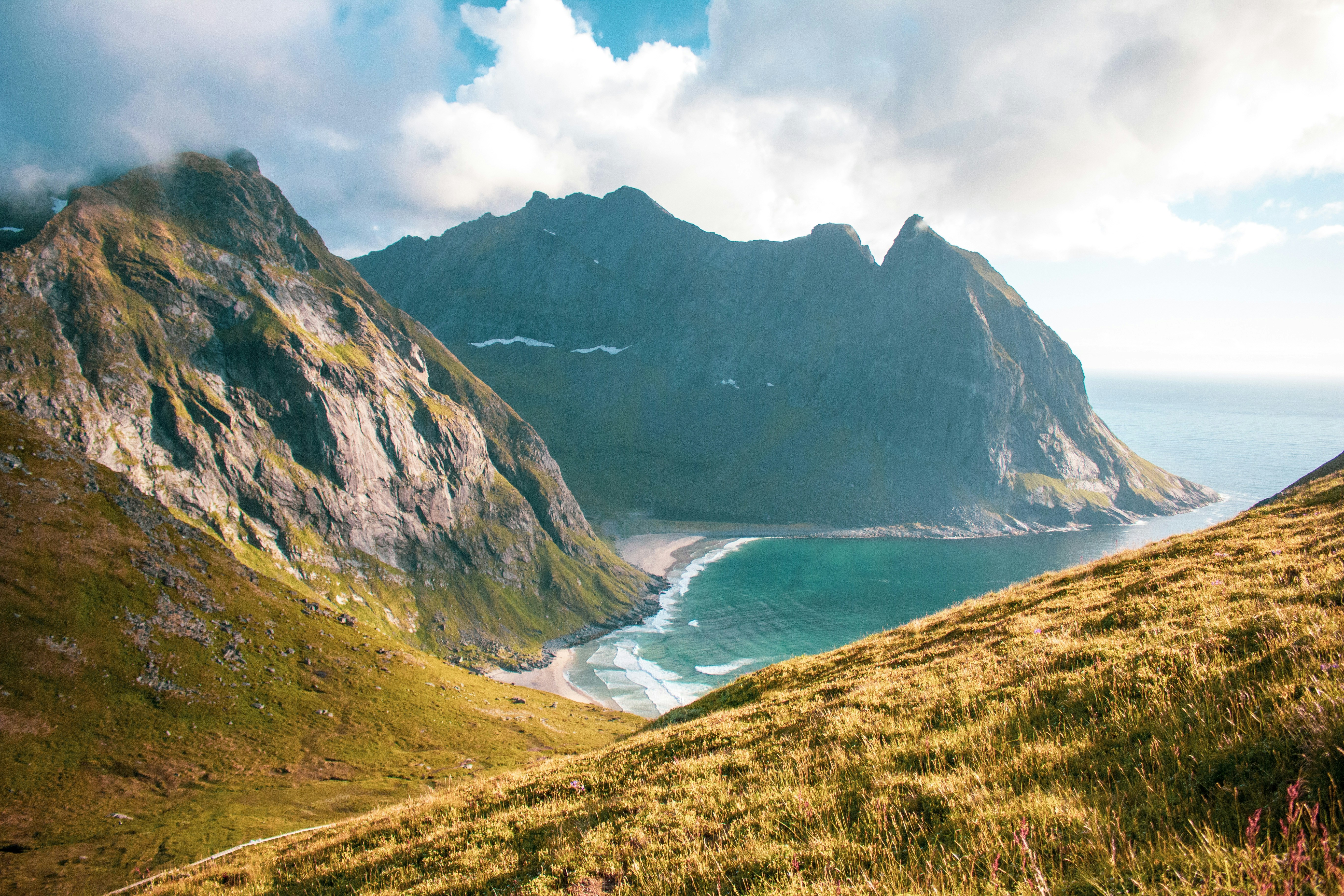 kvalvika beach lofoten incentive caractere noorwegen